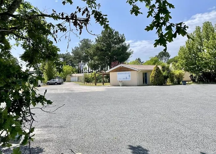 Chuck Location Lägenhet